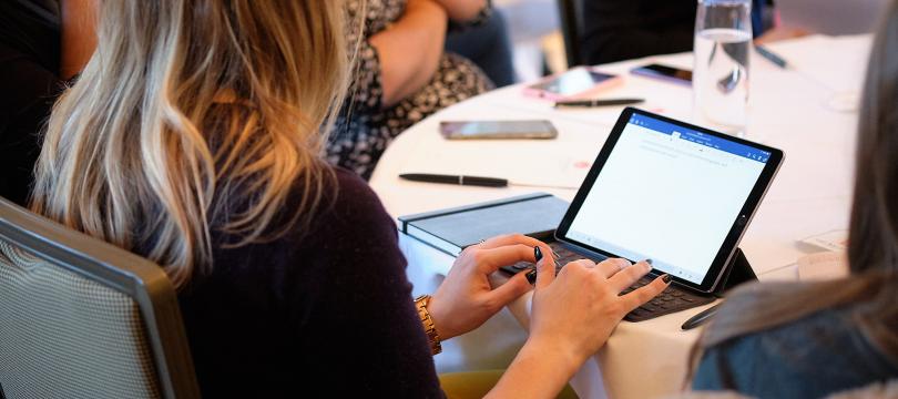 woman on laptop